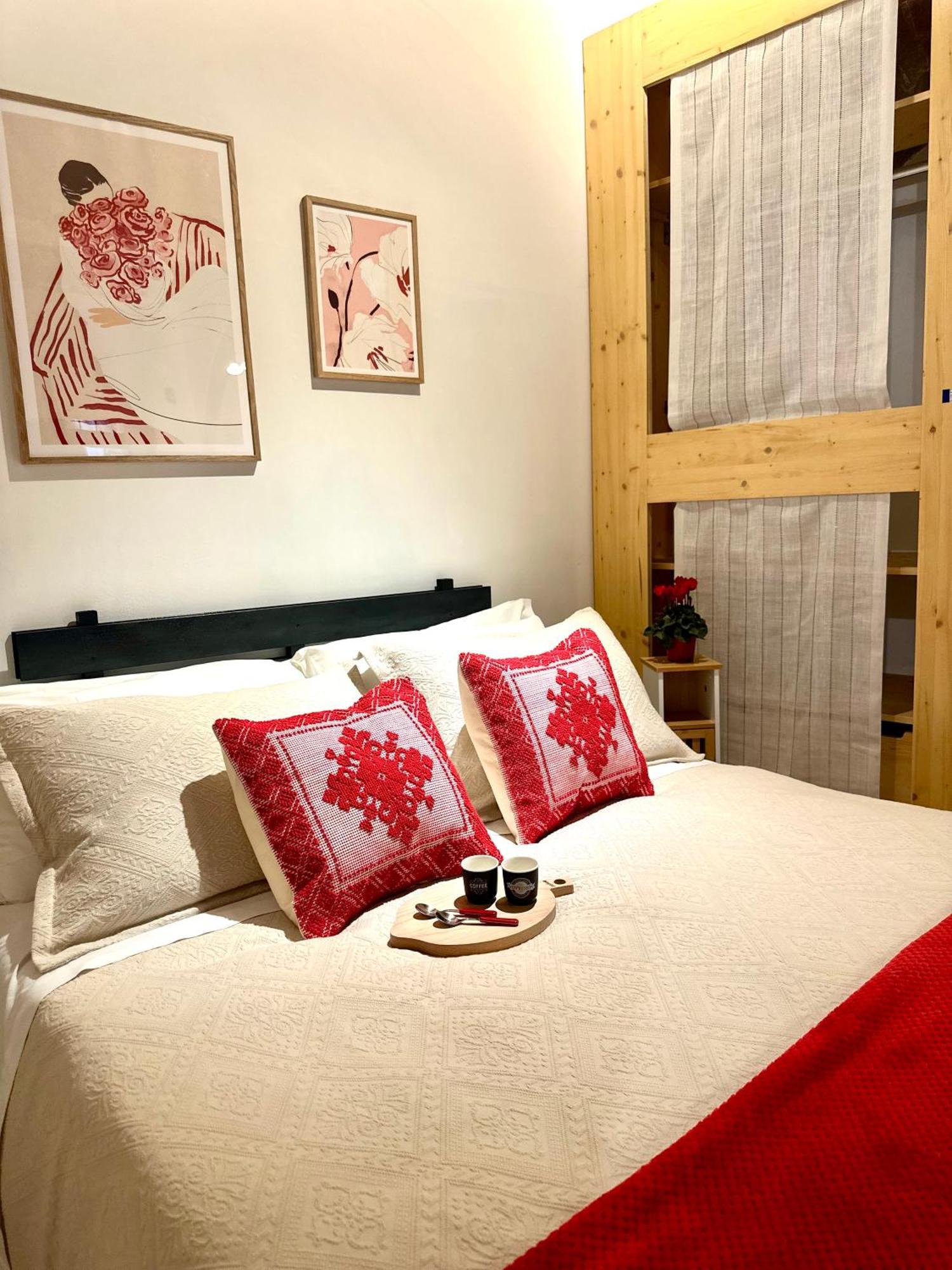 Apartment Natural Red Passion In Downtown Perugia