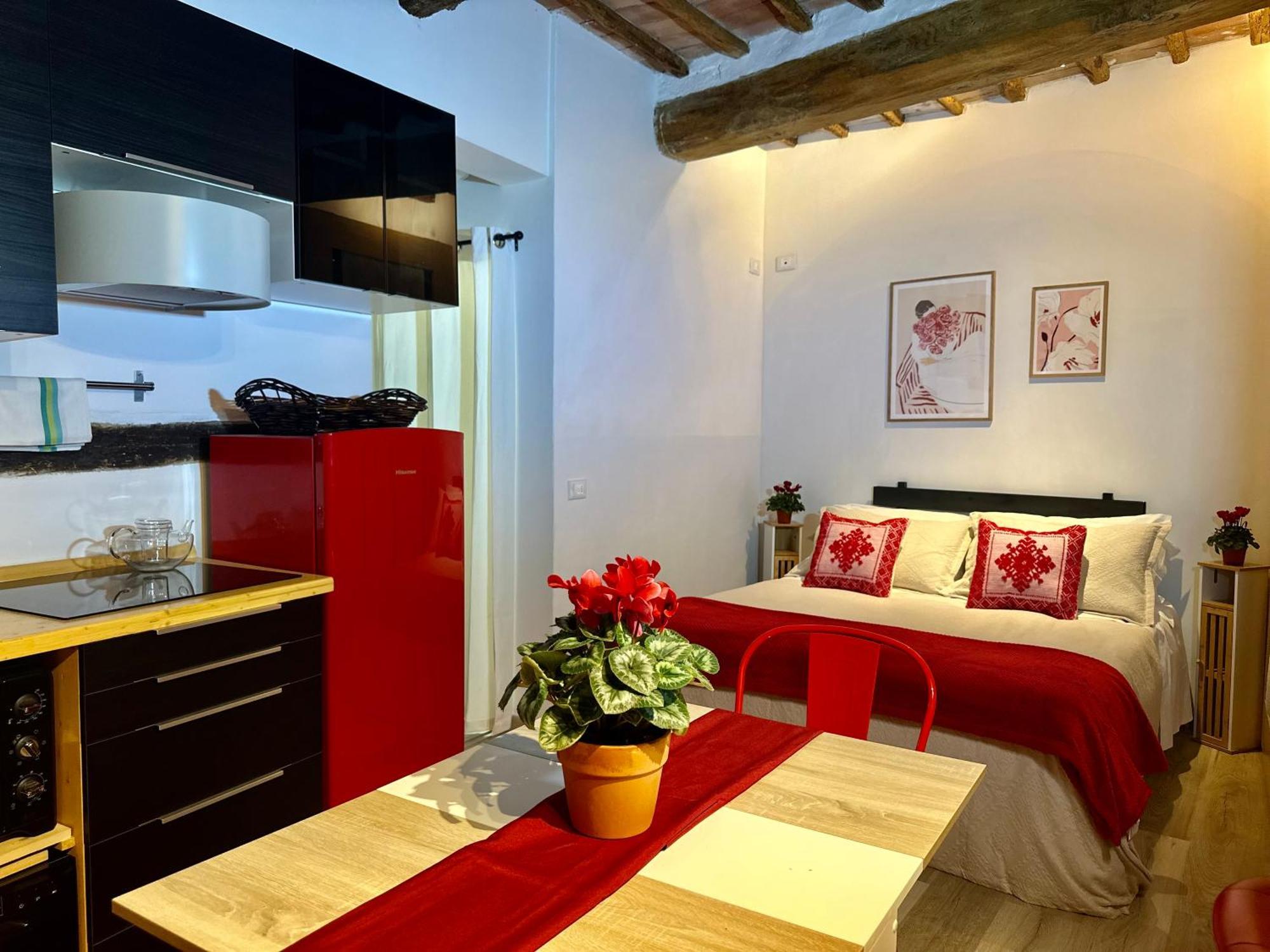 Apartment Natural Red Passion In Downtown Perugia